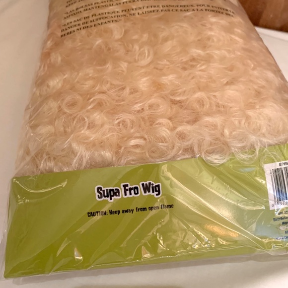 Supa Fro NEW Halloween Wig - Picture 2 of 6